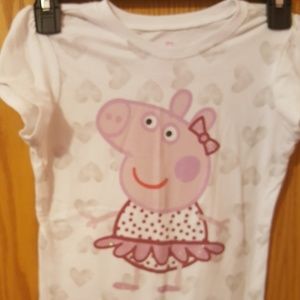 Peppa Pig shirt.